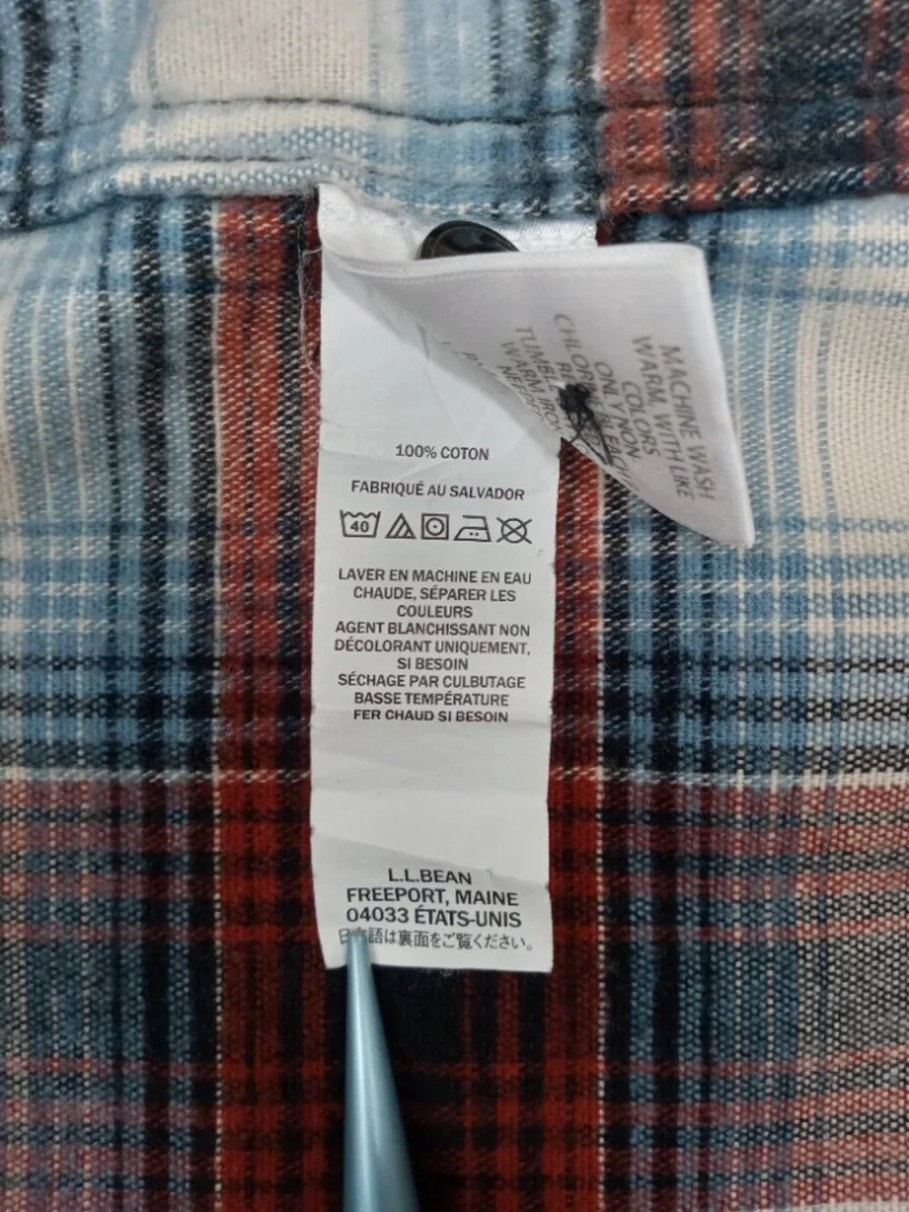 LL Bean Signature Mens Medium Regular Slim Fit Chamois Cloth Plaid Shirt Red Blu